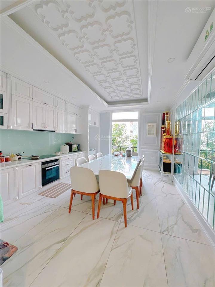 Phan xích long 17 tỷ  nhà mới 5 tầng đẹp lung linh  full nội thất cao cấp vào ở ngay