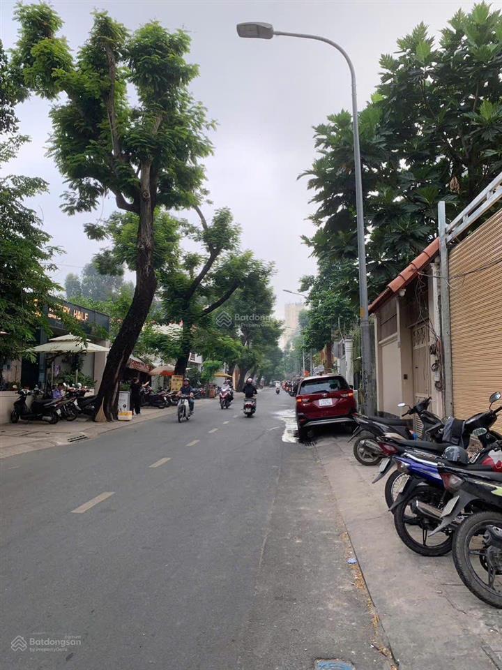 17x22m ngay chợ tân định trung tâm q.1 335m2 ~441 triệu/m2