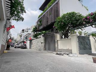 Giảm 20 tỷ ngang 13x20m, biệt thự có hồ bơi trung tâm q.1