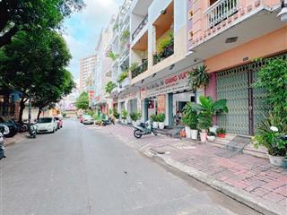 Mặt tiền phan xích long khu ẩm thực sầm uất ngang khủng 8,2m 65 triệu/tháng