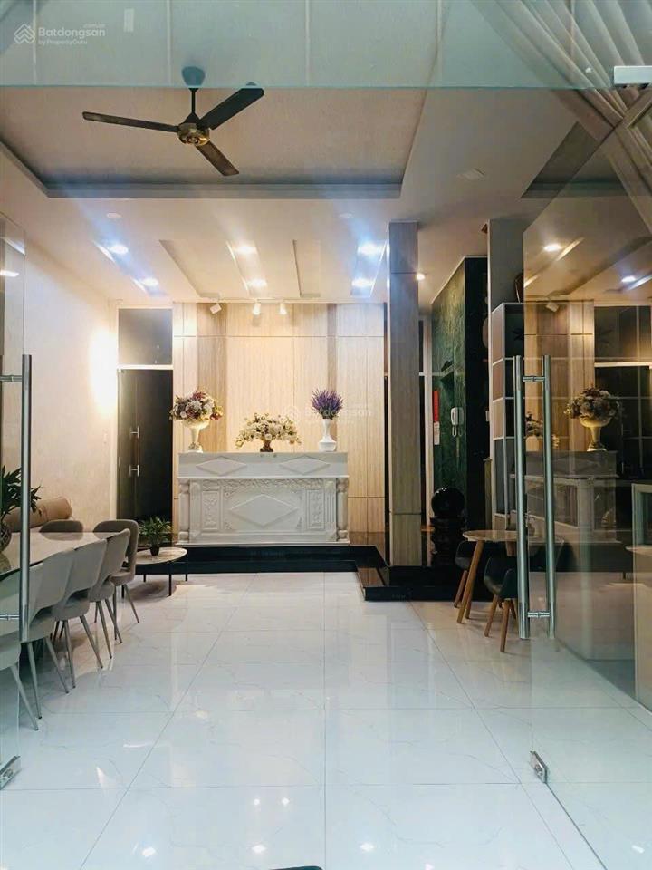 Biệt thự mai thị lựu, p. tân định tp.hcm, 9,5x14m 4 tầng  thang máy 3x tỷ