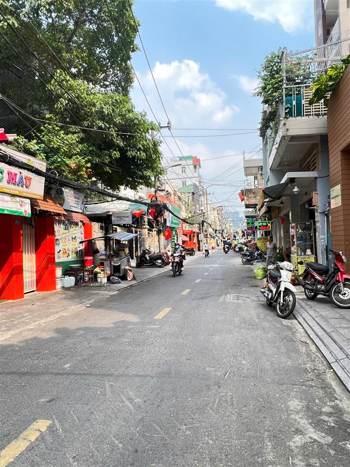 Bán nhà góc 2mt 226 phan văn hân, p. 17 bình thạnh 8,8x23m  50 tỷ