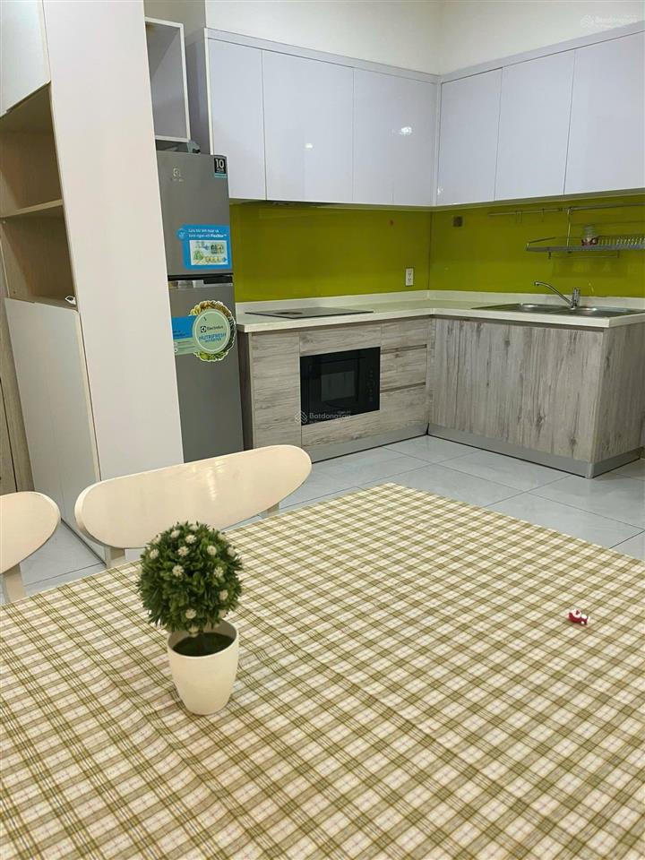 Cho thuê căn hộ rivapark quận 4, 1pn, 1wc giá 12,5tr view sông lầu cao. xem nhà 24/24