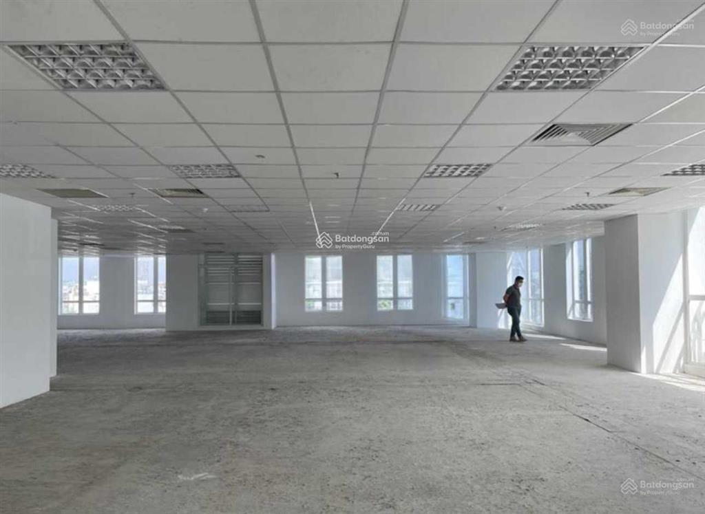 Cho thuê văn phòng an phú plaza đường lý chính thắng, quận 3. dt 200m2.  0906 391 ***