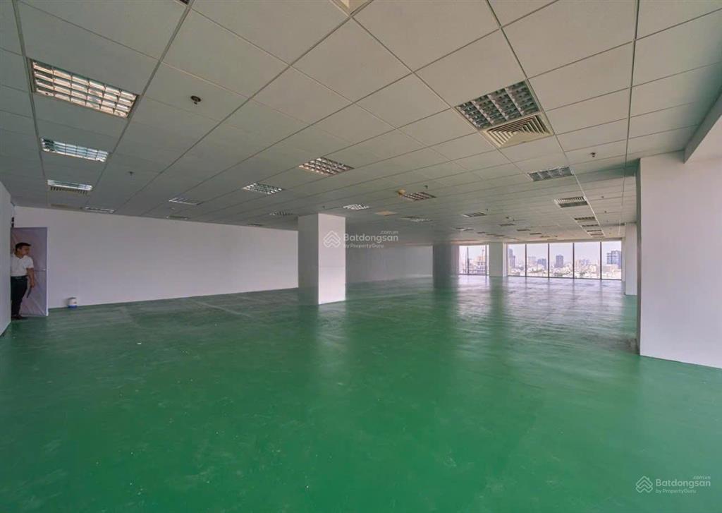 Vincom center văn phòng cho thuê quận 1 đường đồng khởi. dt 200m2.  0906 391 ***