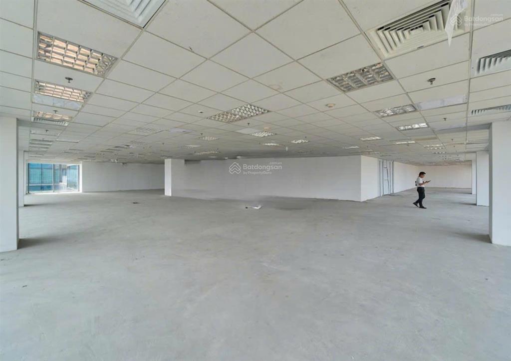 Vincom center văn phòng cho thuê quận 1 đường đồng khởi. dt 200m2.  0906 391 ***