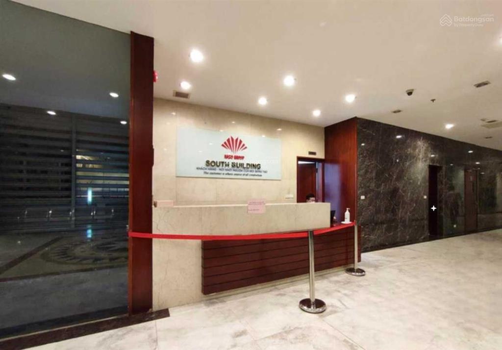 Cho thuê văn phòng hà đô building đường trường sơn, tân bình. dt 200m2.  0906 391 ***