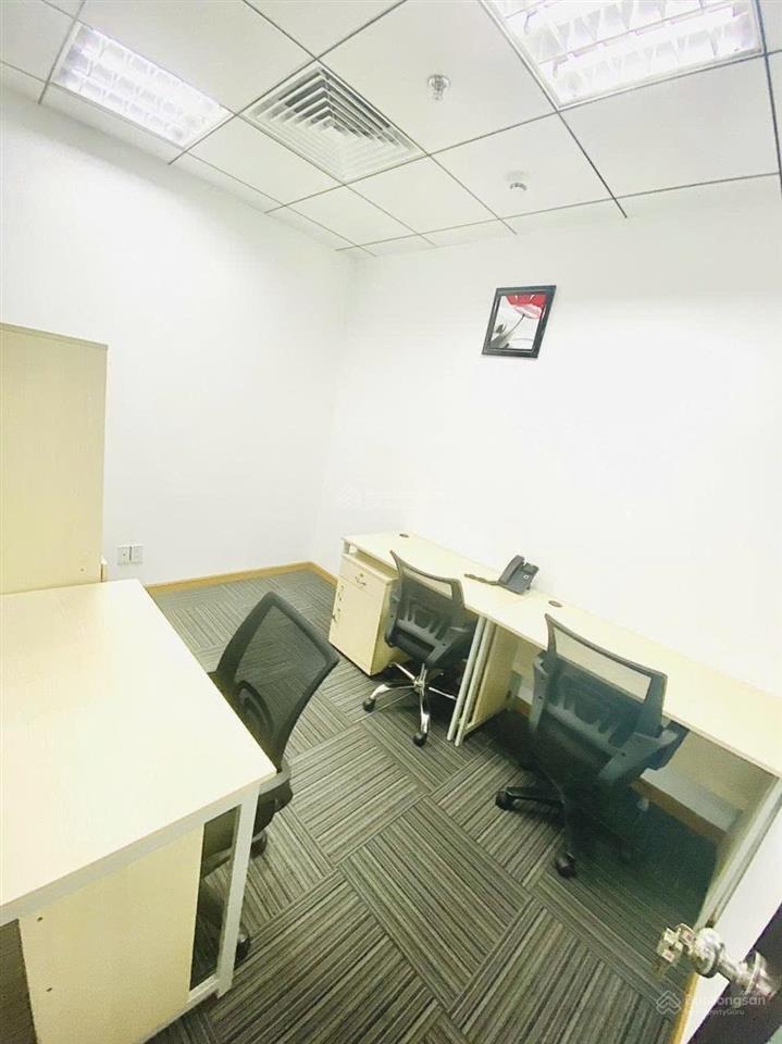 Cho thuê trọn gói giá rẻ tại tòa nhà viettel complex, cmt8, quận 10. dt 20m2. đt 0906 391 ***