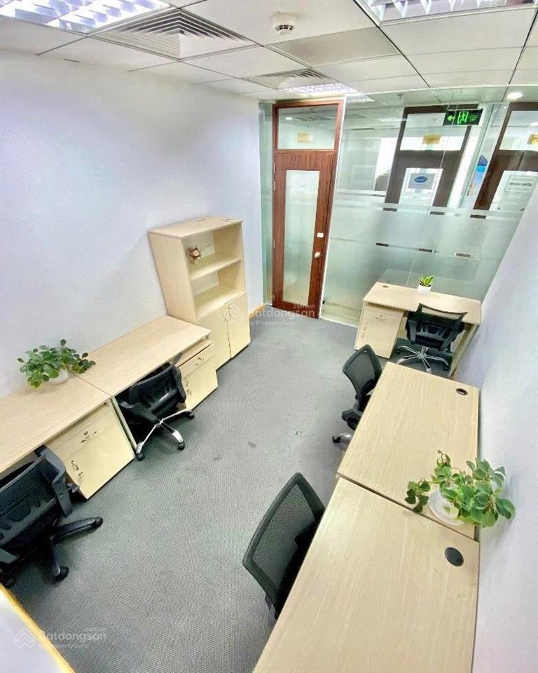 Cho thuê trọn gói giá rẻ tại tòa nhà viettel complex, cmt8, quận 10. dt 20m2. đt 0906 391 ***