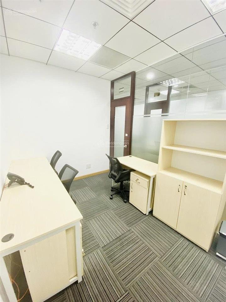 Cho thuê trọn gói giá rẻ tại tòa nhà viettel complex, cmt8, quận 10. dt 20m2. đt 0906 391 ***