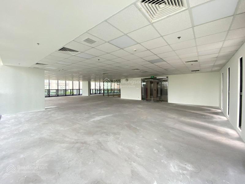 Mbuilding văn phòng cho thuê, phường tân phú, quận 7. dt 200m2.  0906 391 ***