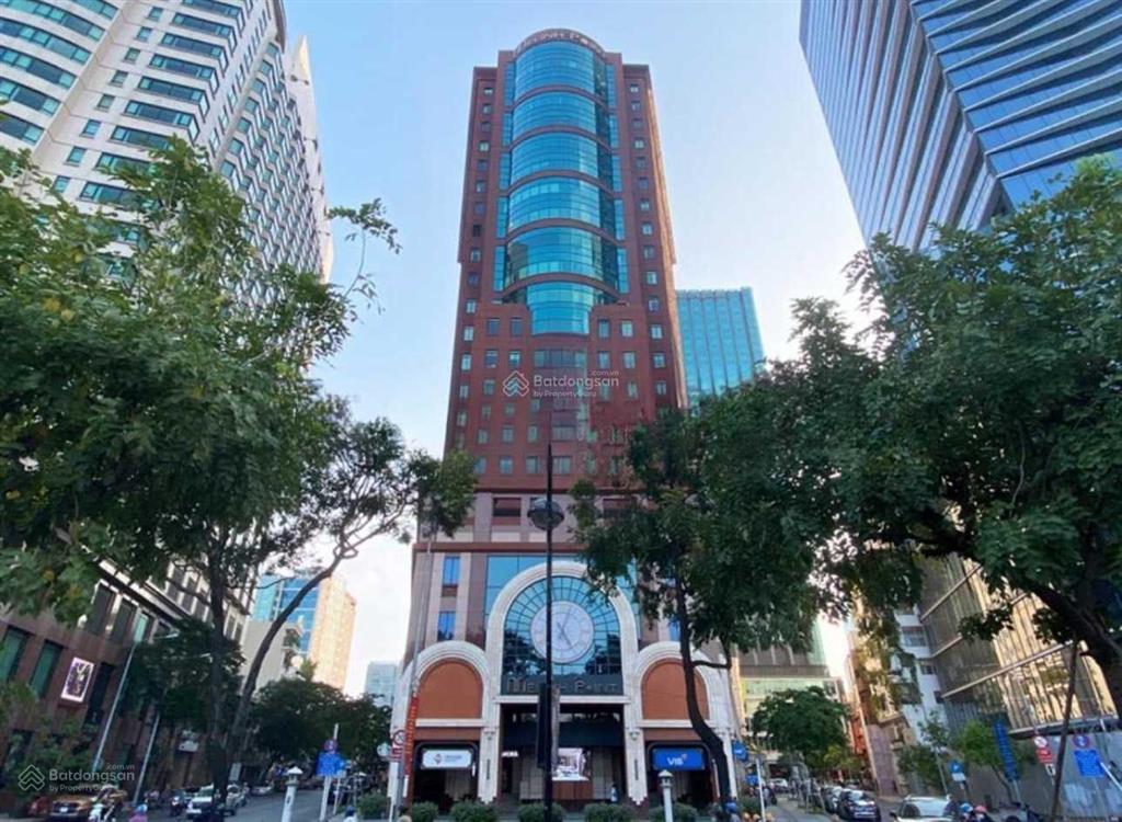 Cho thuê văn phòng mê linh point tower, đường ngô đức kế, q1. dt 200m2.  0906 391 ***