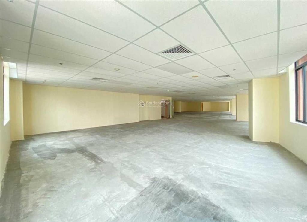 Cho thuê văn phòng mê linh point tower, đường ngô đức kế, q1. dt 200m2.  0906 391 ***