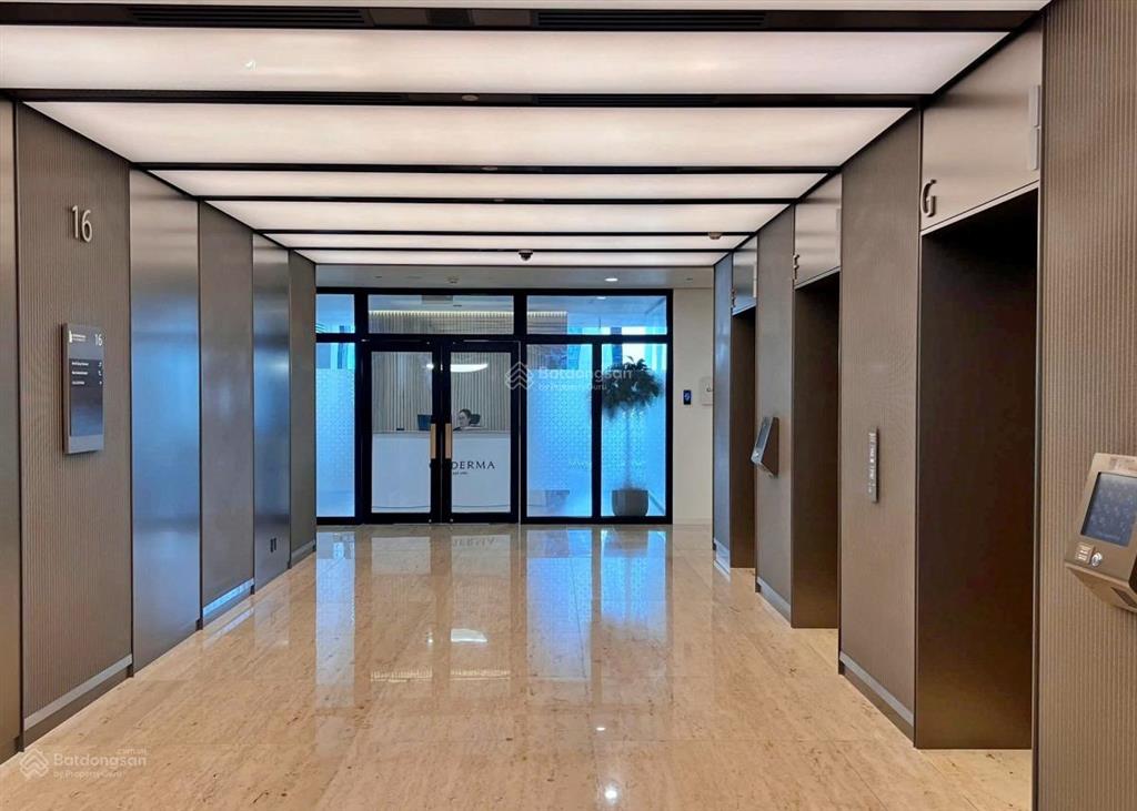 Cho thuê văn phòng tòa nhà ngôi nhà đức đường lê duẩn, quận 1. dt 200m2.  0906 391 ***