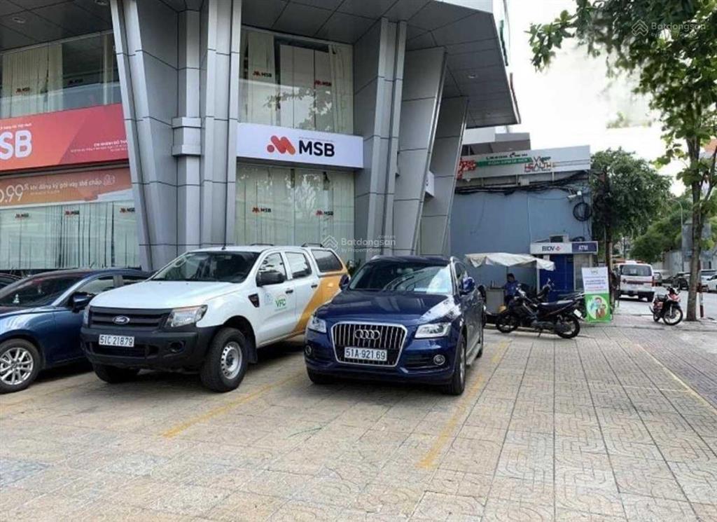 Cho thuê văn phòng quận 1  cao ốc vfc tower  đường tôn đức thắng. dt 220m2.  0906 391 ***
