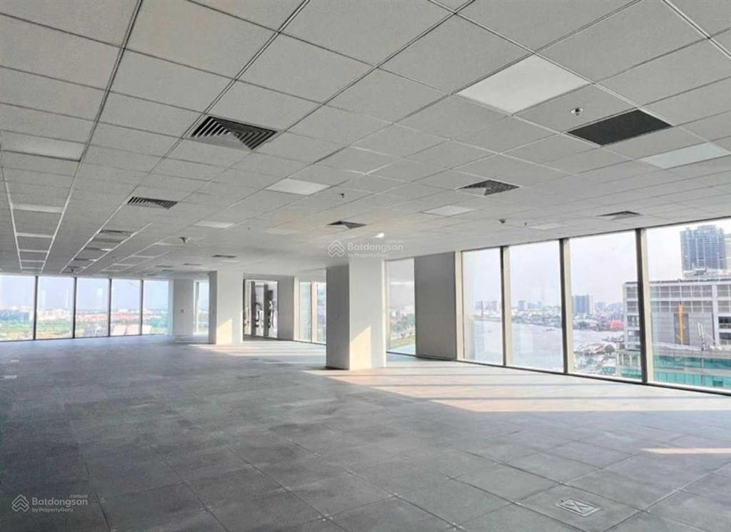 Riverfront financial centre đường tôn đức thắng, quận 1. dt 200m2.  0906 391 ***