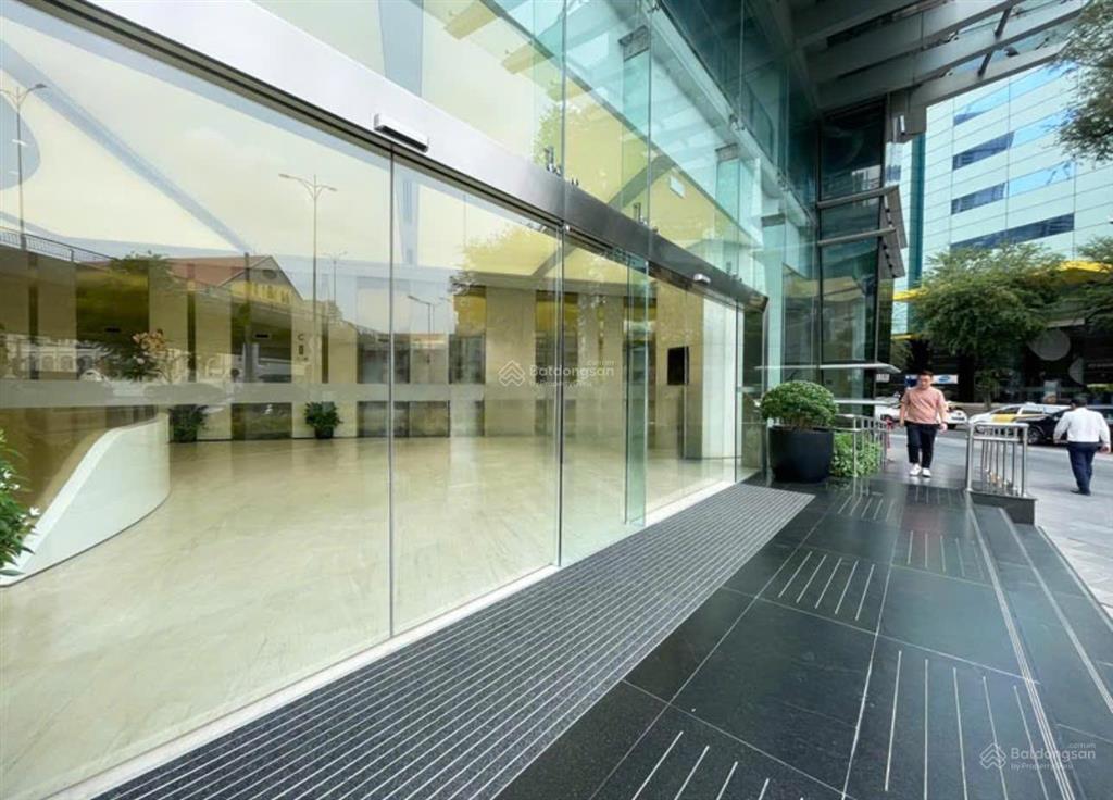 Cho thuê văn phòng lim i tower đường tôn đức thắng, quận 1. dt 300m2  0906 391 ***