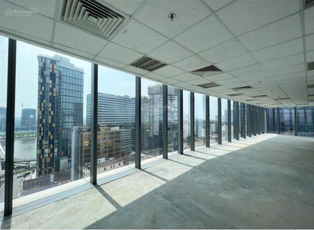 Cho thuê văn phòng lim i tower đường tôn đức thắng, quận 1. dt 300m2  0906 391 ***