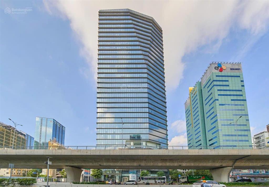 Cho thuê văn phòng lim i tower đường tôn đức thắng, quận 1. dt 300m2  0906 391 ***