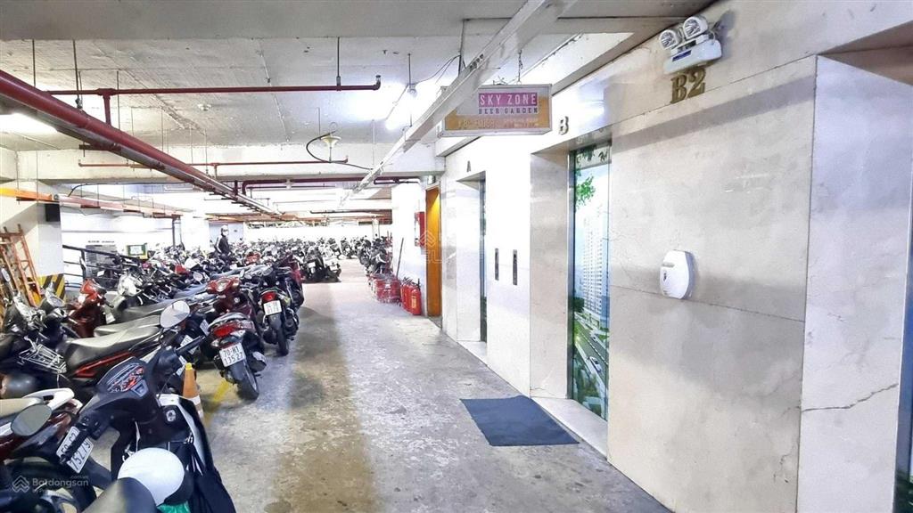 Cho thuê văn phòng master building, đường trần cao vân, quận 3. dt 200m2.  0906 391 ***