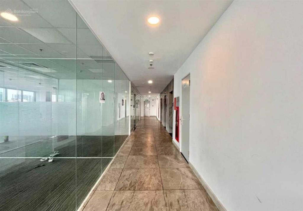 Cho thuê văn phòng pax ix building đường phan đình giót, tân bình. dt 200m2  0906 391 ***