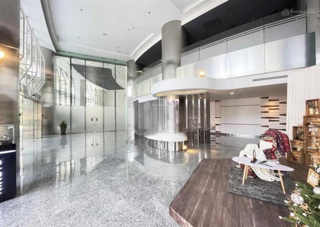 Cho thuê văn phòng petrovietnam tower đường lê duẩn, quận 1. dt 100m2.  0906 391 ***