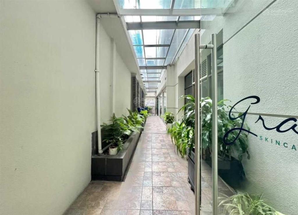 Cho thuê văn phòng tòa nhà wmc tower đường cống quỳnh, quận 1. dt 200m2  0906 391 ***