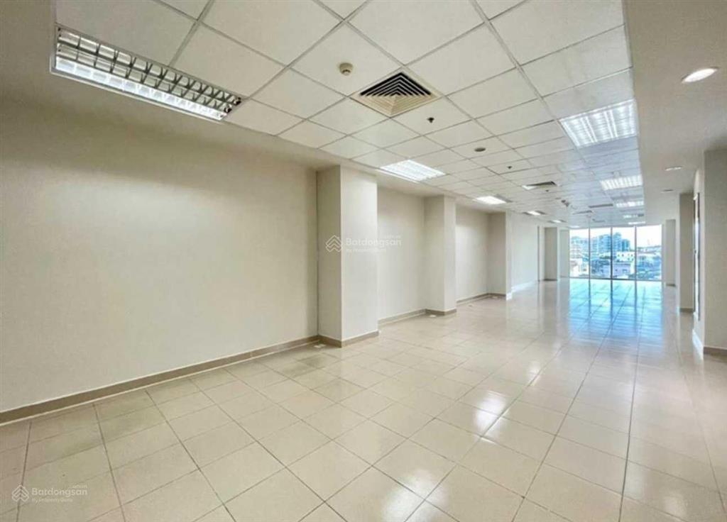 Cho thuê văn phòng tòa nhà wmc tower đường cống quỳnh, quận 1. dt 200m2  0906 391 ***