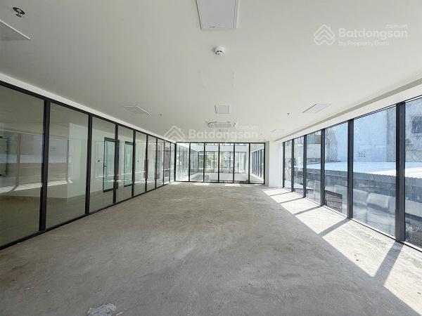 Atlas building văn phòng cho thuê đường phó đức chính, quận 1. dt 65m2.  0906 391 ***