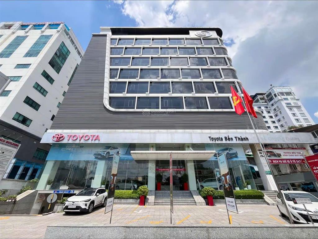 Cho thuê văn phòng quận 1 đường võ văn kiệt  samco building, dt 200m2,  0906 391 ***