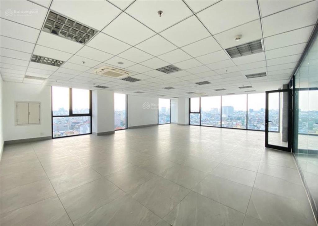 Akuruhi tower văn phòng cho thuê quận 1, đường trần quang khải, dt 200m2.  0906 391 ***
