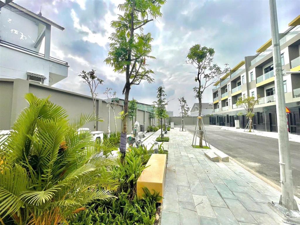 Bcons eden park, một căn duy nhất, cực đẹp, 6x13m, 4 tấm, chỉ 5.5 tỷ