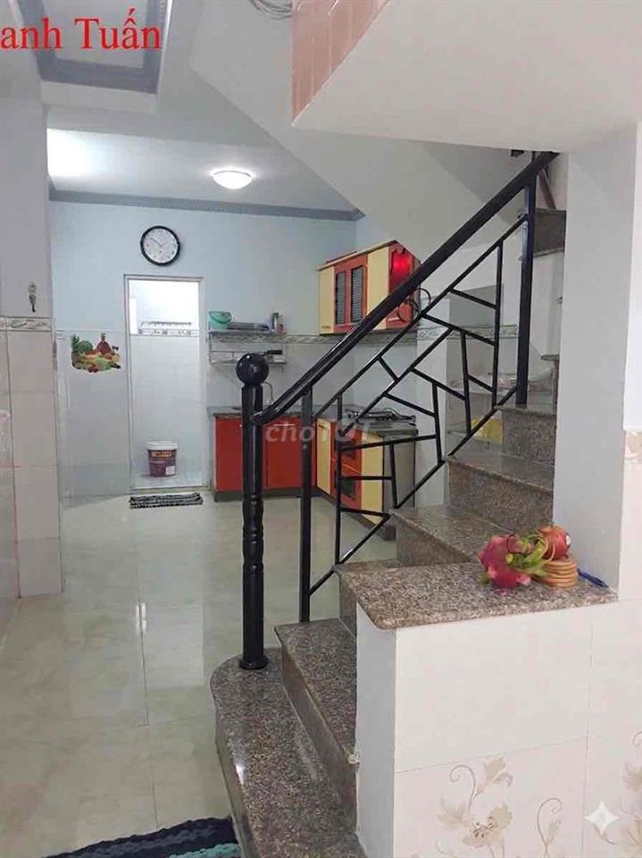 cho thuê nhà nguyên căn hẽm xe tải đường âu cơ q 11