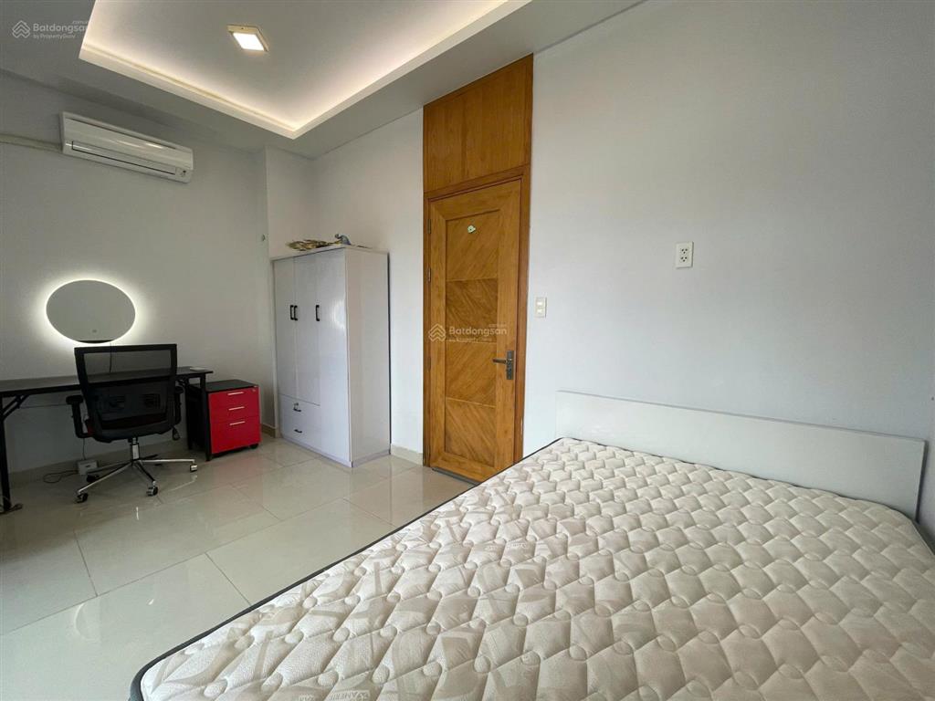 Phòng cho thuê đầy đủ nội thất tại nhà phố pegasuite 1, có thang máy, ban công lớn, chỉ 4,5 triệu