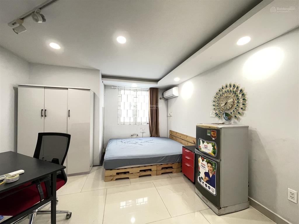 Phòng đầy đủ nội thất trong khu pegasuite giá chỉ 3,5 triệu/tháng
