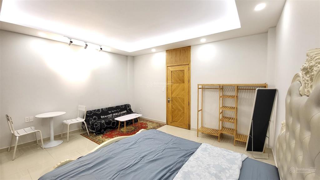 Căn hộ mini đầy đủ nội thất trong khu nhà phố pegasuite