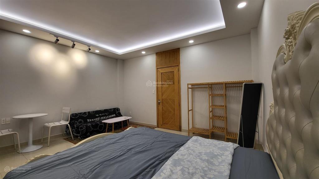 Căn hộ mini đầy đủ nội thất trong khu nhà phố pegasuite