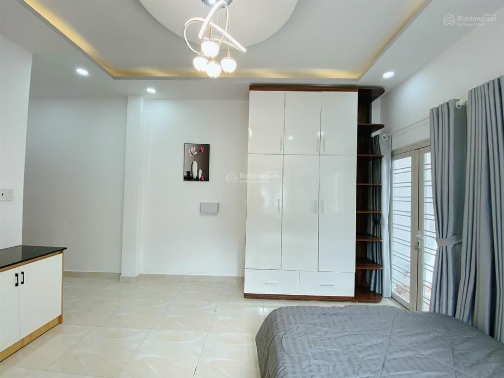 Căn hộ mini đầy đủ nội thất trong khu nhà phố pegasuite