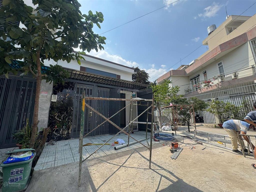 Cho thuê nhà kho xưởng mới 7x18 có gác lửng gần cầu sắt giáp gò vấp