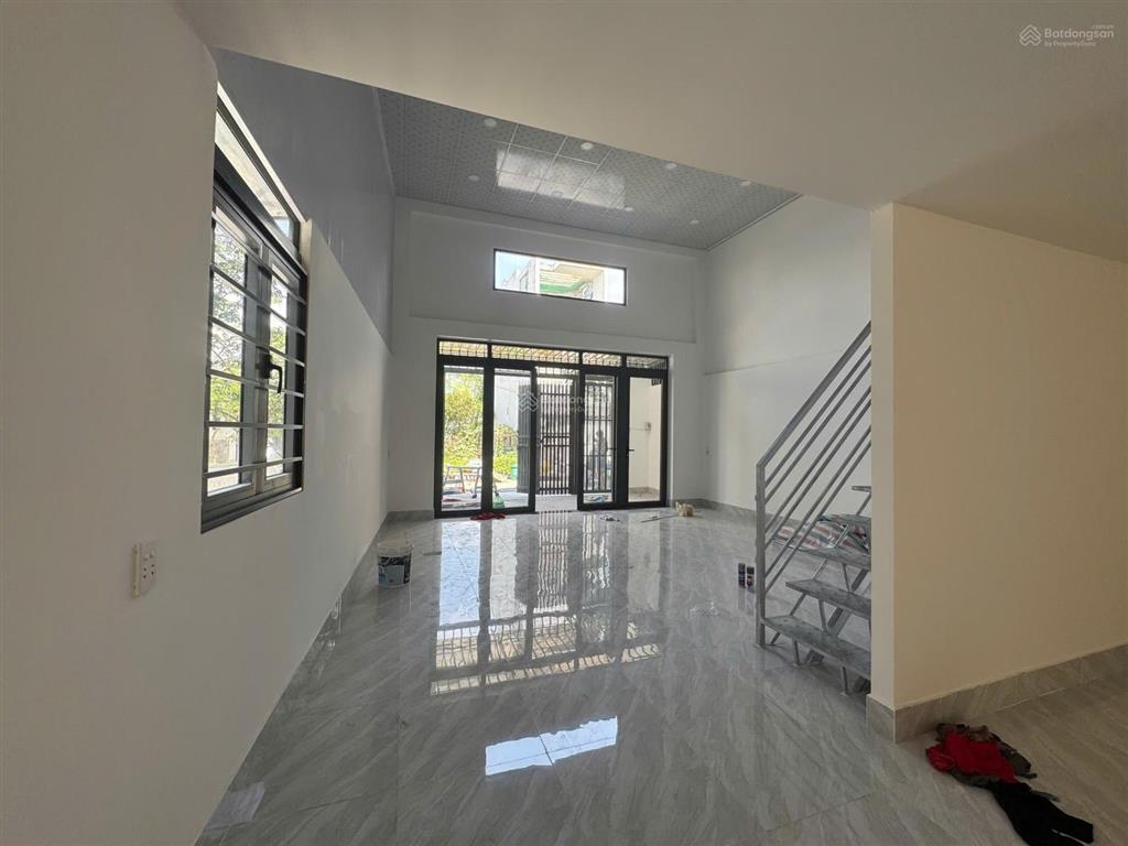 Cho thuê nhà kho xưởng mới 7x18 có gác lửng gần cầu sắt giáp gò vấp