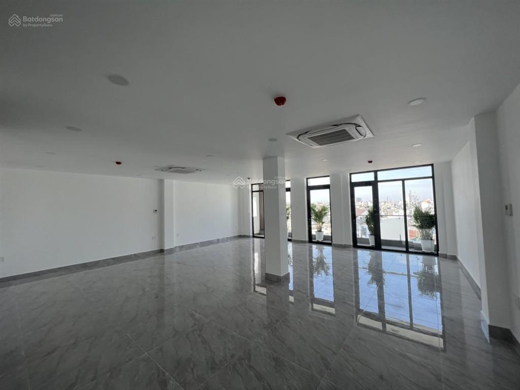 Cho thuê tòa nhà văn phòng mt đường, p.thới an,diện tích 9x30 7 lầu