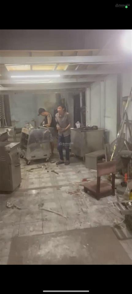 Cho thuê xưởng cơ khí 504m2 phạm văn bạch