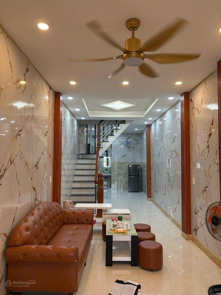 Nhà mới 3,5x15 1 lầu 2 phòng hủ full nội thất