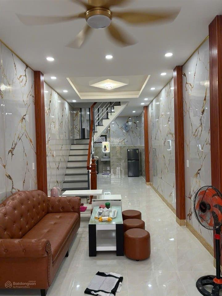 Nhà mới 3,5x15 1 lầu 2 phòng hủ full nội thất