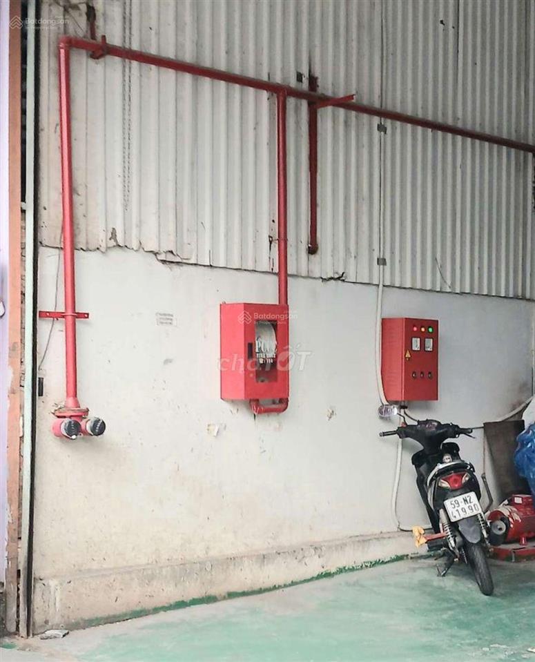 Cho thuê kho xưởng 400m² nguyễn văn quá