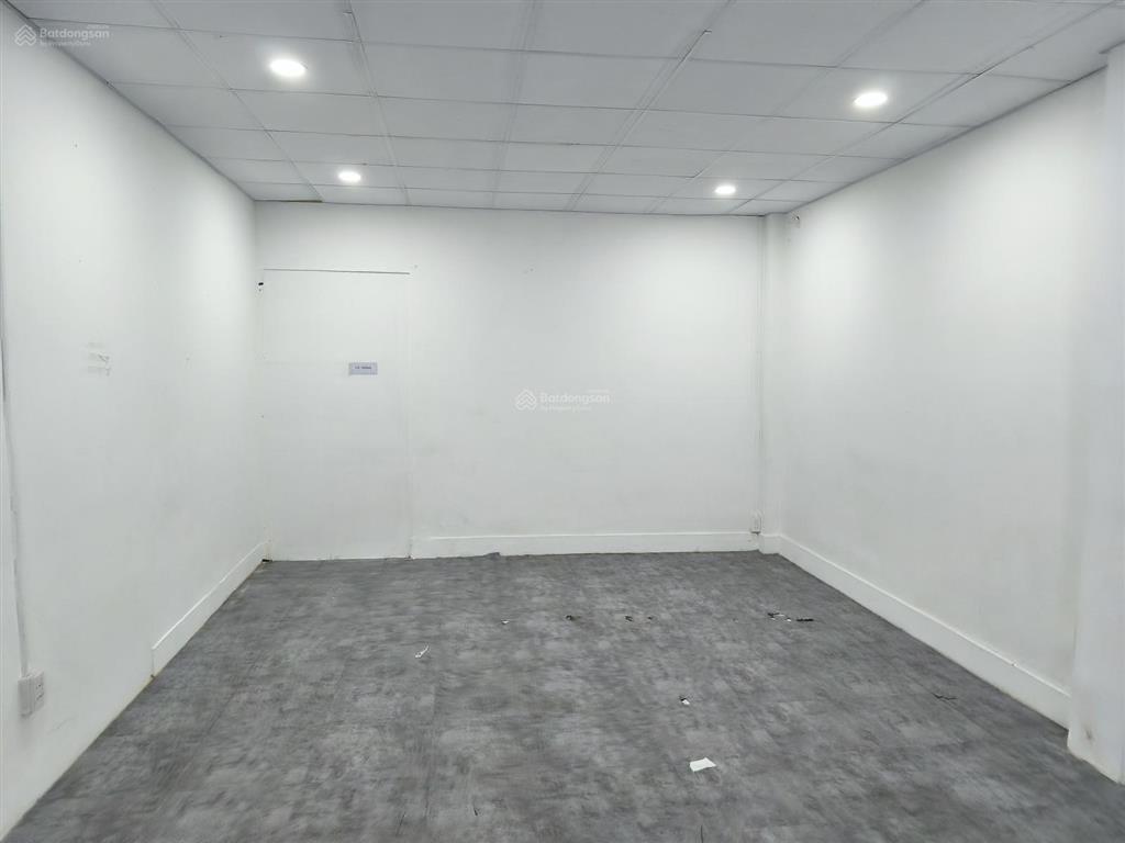 Cho thuê xưởng may 700m² giá 40tr gò vấp