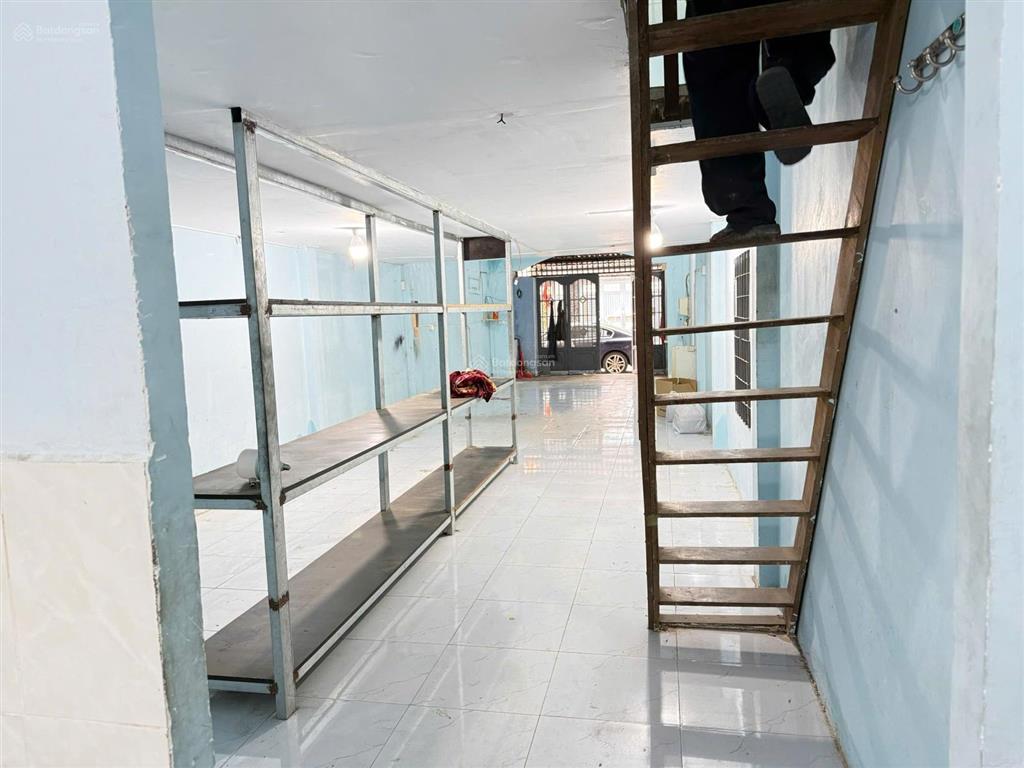 Nhà 4,2x35 phù hợp làm may kinh doanh kho hàng