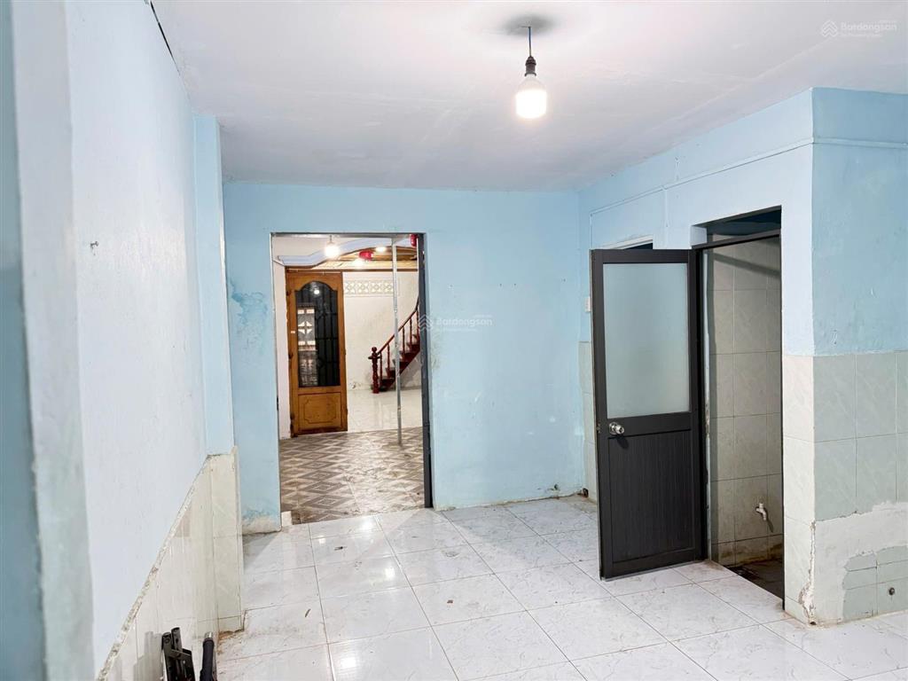 Nhà 4,2x35 phù hợp làm may kinh doanh kho hàng