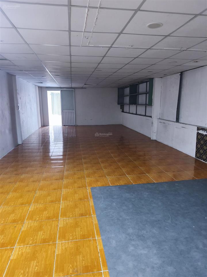 Cho thuê nhà 5x30, 1 trệt 1 lầu, trống suốt, phù hợp làm kho hàng