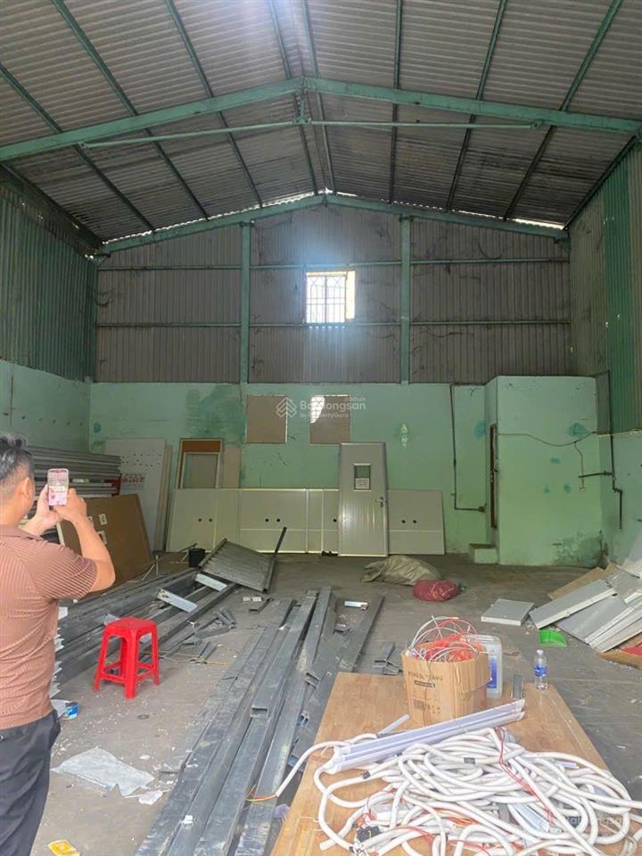 Cho thuê kho xưởng 10x15m, giá rẻ an phú đông quận 12